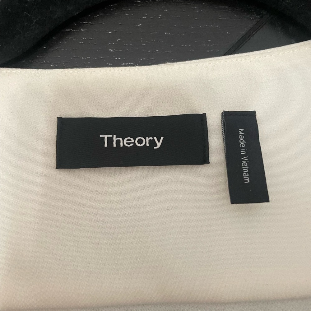 Theory chic jacket - Picture 3 of 4